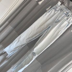 American eagle mom jeans